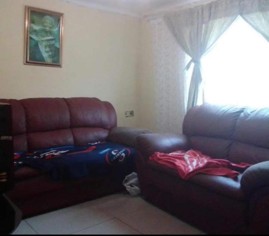 2 Bedroom Property for Sale in Mdantsane Nu 10 Eastern Cape